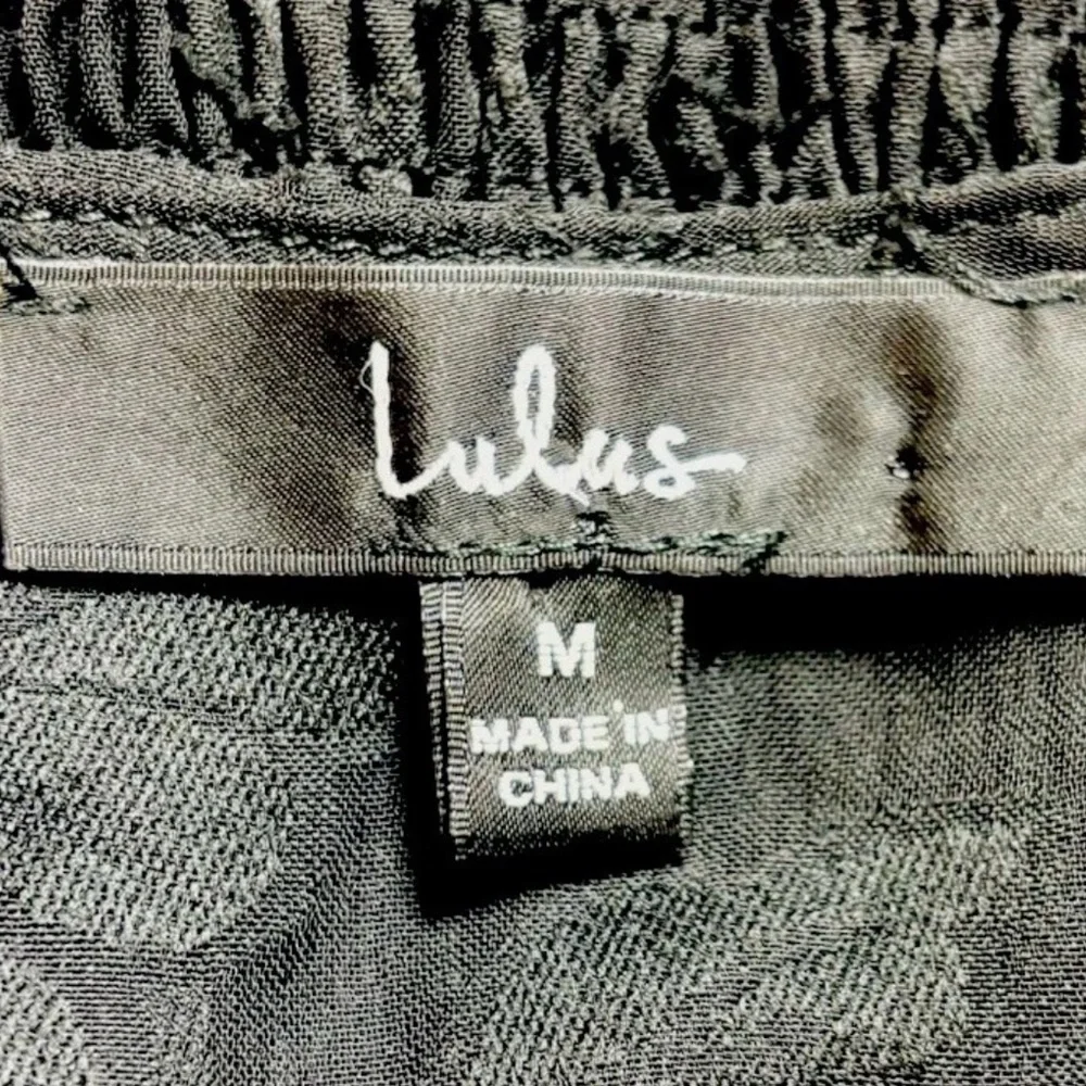 Lulus Women's M Patio Date Black Floral Burnout Lace Button-Up Long Sleeve Top - Picture 6 of 13